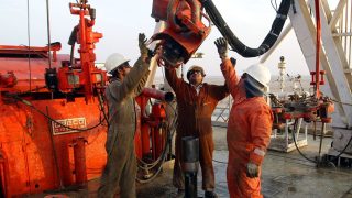 Oil-producing nations stick to their plan despite Ukraine