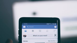 Facebook hopes to stay online in Russia to counter propaganda